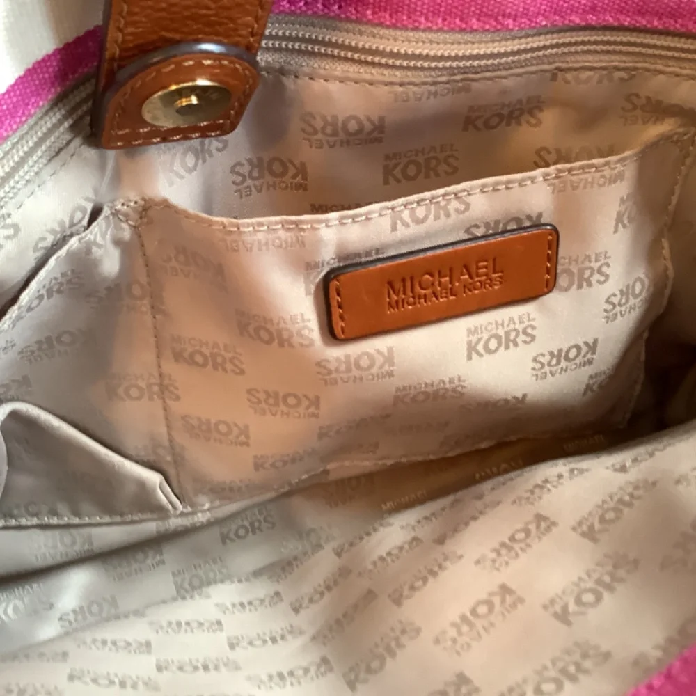 MICHAEL Michael KORS Fusia/pink and White Striped Canvas leather Hamilton Large - Picture 12 of 15